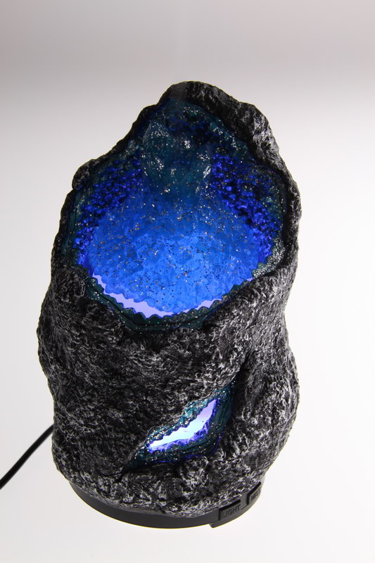 BLUE CRYSTAL CAVE HUMIDIFIER/DIFFUSER